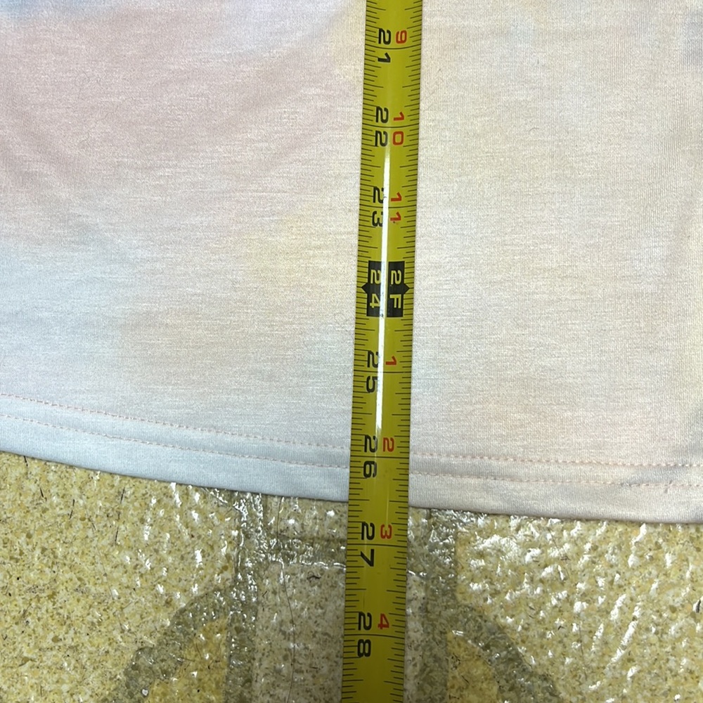 Perfect condition boutique top. - Picture 10 of 15